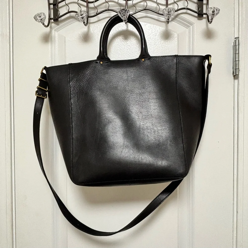 Madewell Abroad Black Leather Crossbody Tote Bag - Picture 4 of 15
